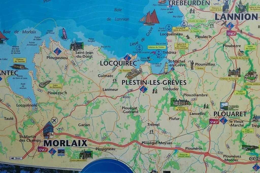 Gîte 3 pers Jacuzzi, possibilité table d'hôtes le soir Treduder Esterno foto